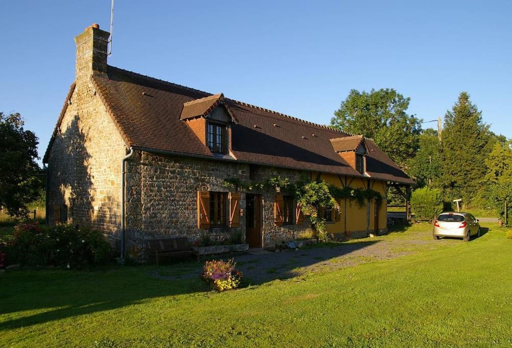 Gite : La Cochetiere : Ancienne Ferme 18Eme Villa Le Grais Exterior photo